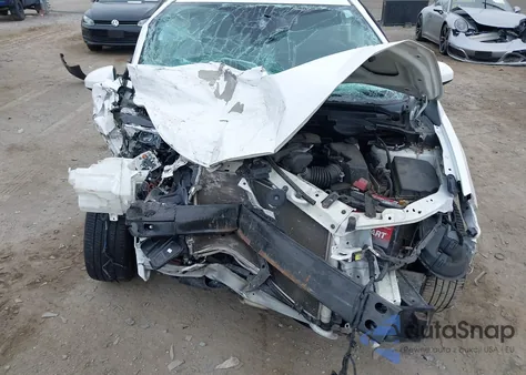 2018 Toyota Corolla Le z USA, uszkodzony, nr VIN 2T1BURHE5JC089959